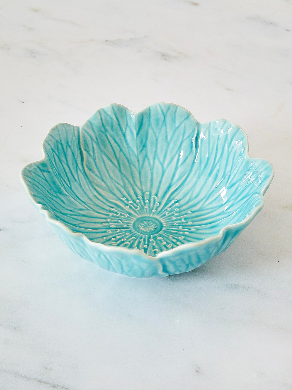 Bordallo Pinheiro Anemone Flower Bowl, Sky Blue