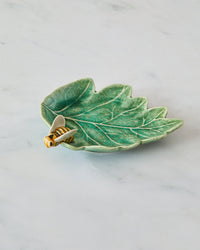 Bordallo Pinheiro Oak Leaf Dish With Bee