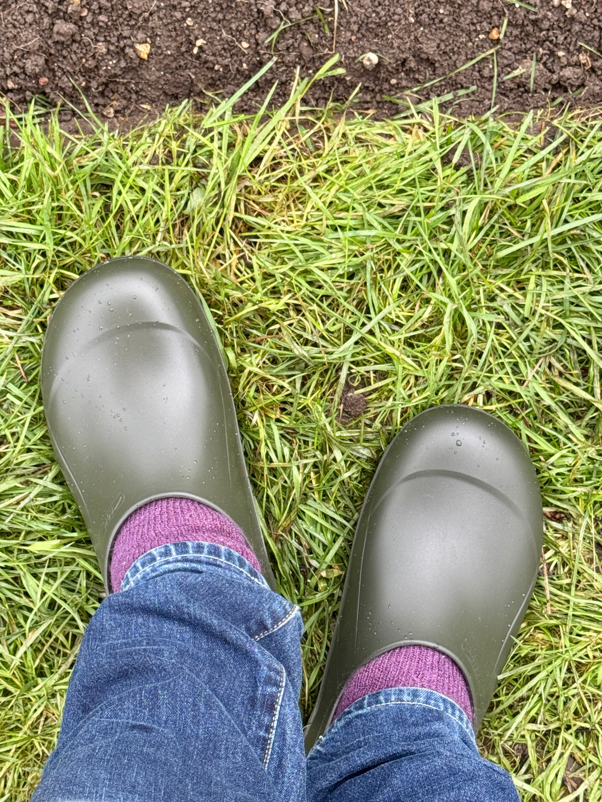 DCG Exclusive - Italian Garden Clogs, Olive Green