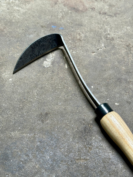 Signature Japanese Weeding Hoe