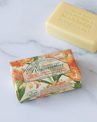 Nesti Dante Romantica CHERRY BLOSSOM & BASIL SOAP