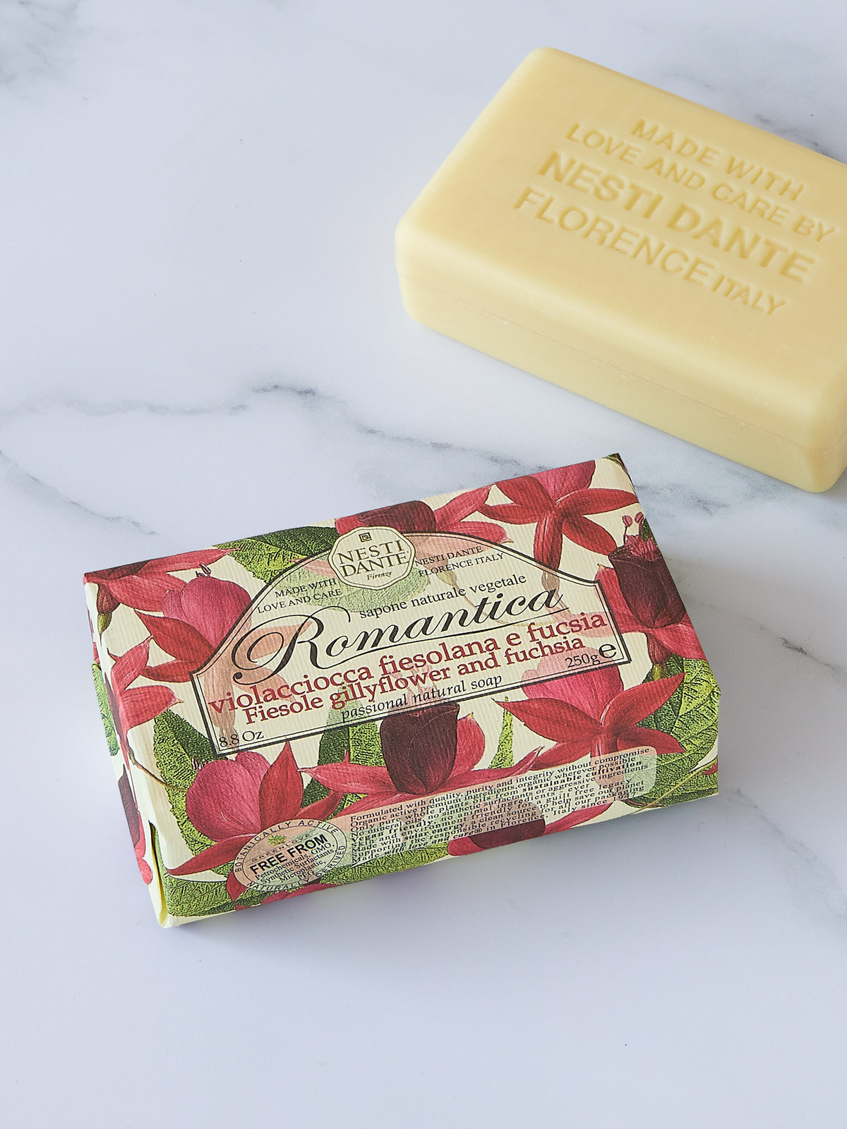 Nesti Dante Romantica GILLYFLOWER & FUCHSIA SOAP